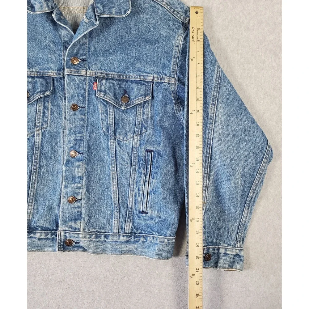 Vintage Levi's 70507 Acid Wash Denim Trucker Jacket Mens Size Medium Made in USA